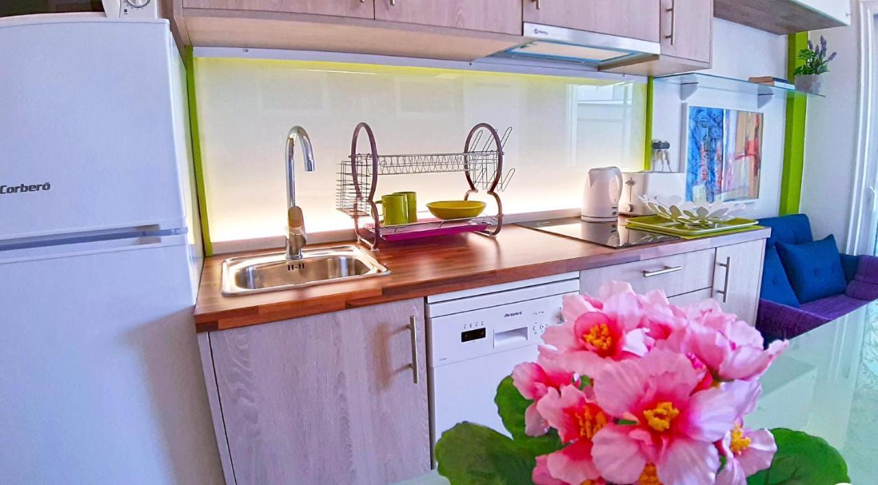 Studio Ocean Coast Los Cristianos Comodoro Ngoại thất bức ảnh
